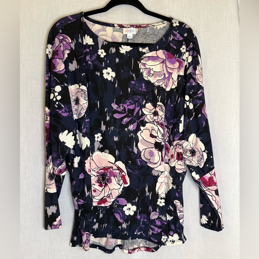LuLaRoe Artistic Floral Top with Black and Cream